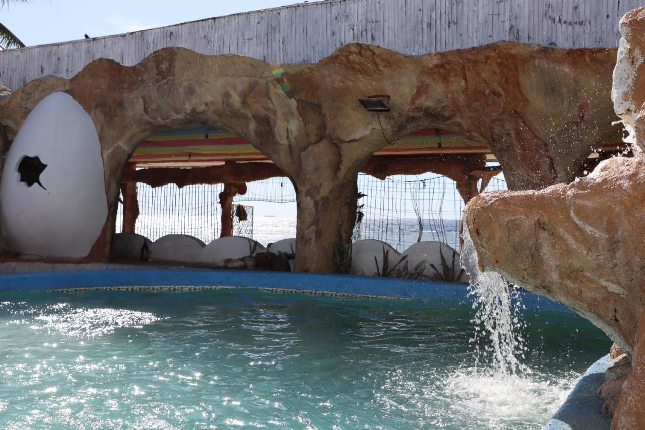 Belle'S Beach Resort Bolinao Екстер'єр фото